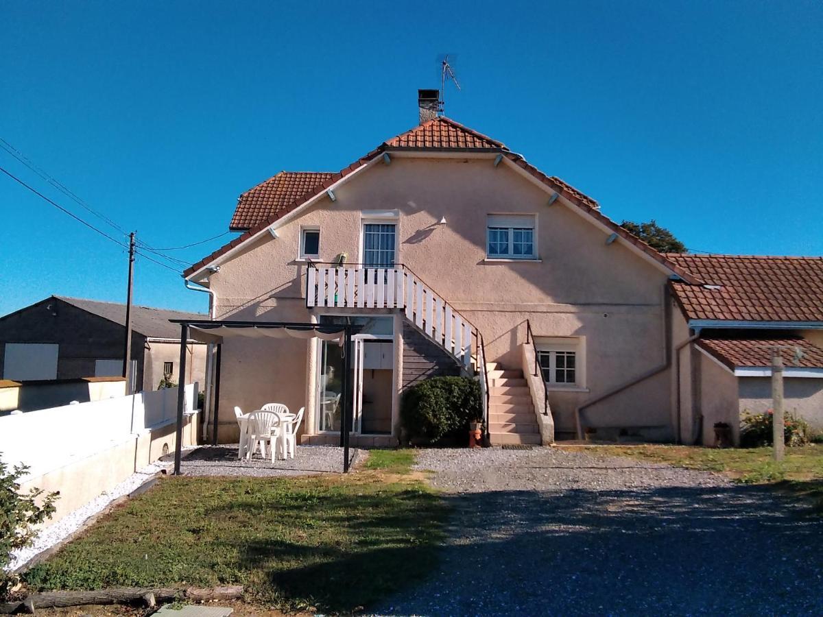 Appartement Calme En Pleine Campagne Malaussanne Exterior foto